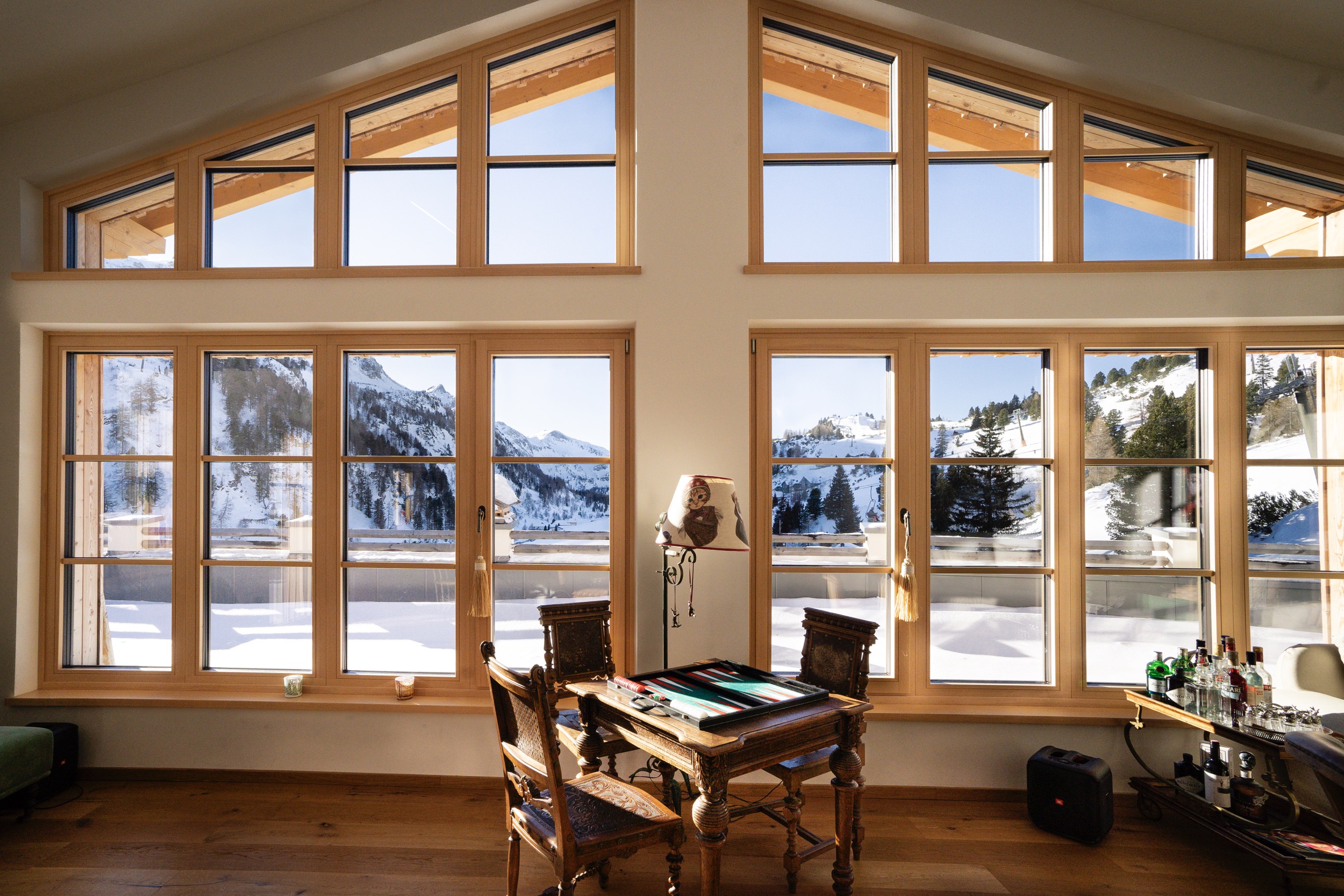 Clary Chalets Ausblick Fenster auf Obertauern 2025